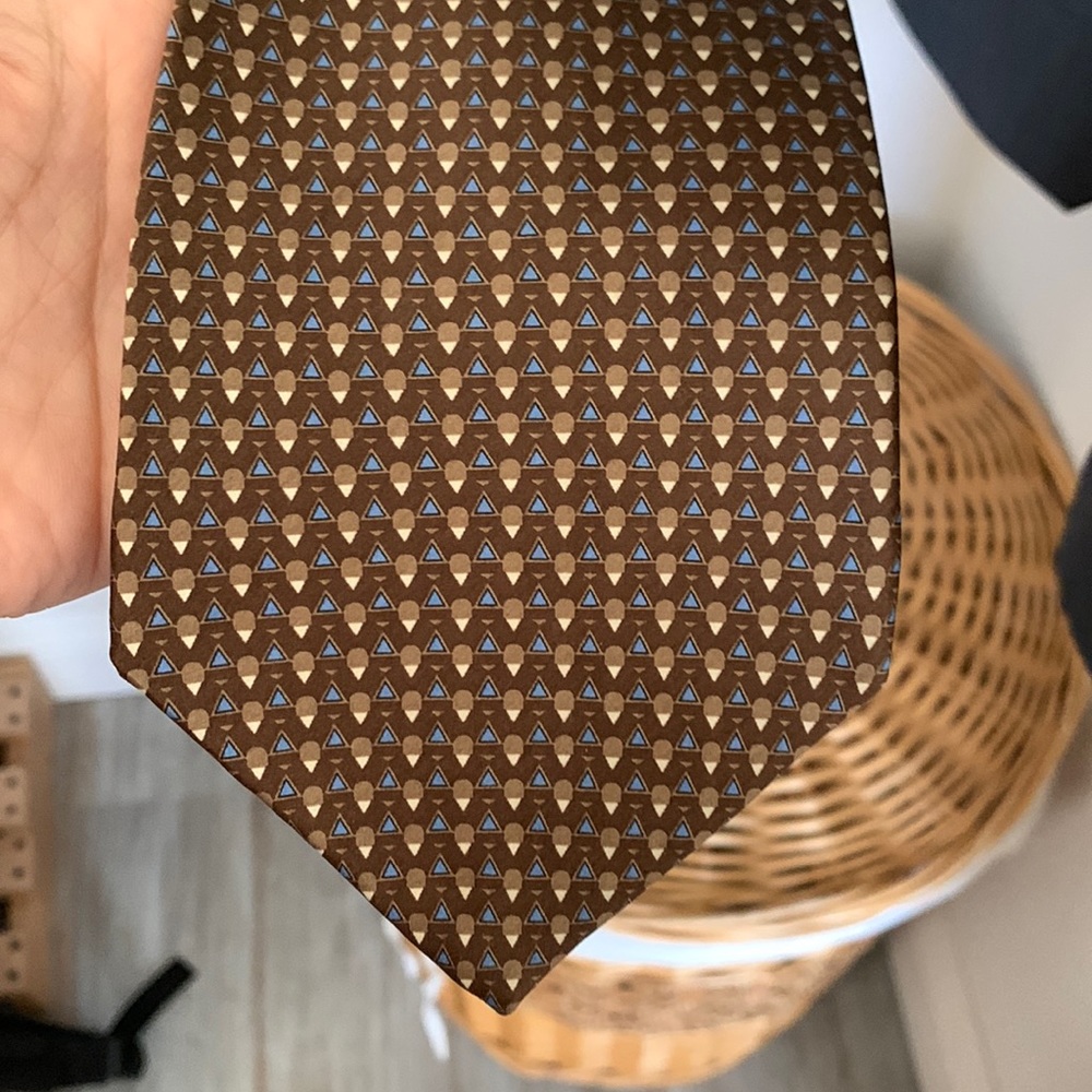 Vintage George Machado men’s tie 100% silk print in Italy made in USA preowned